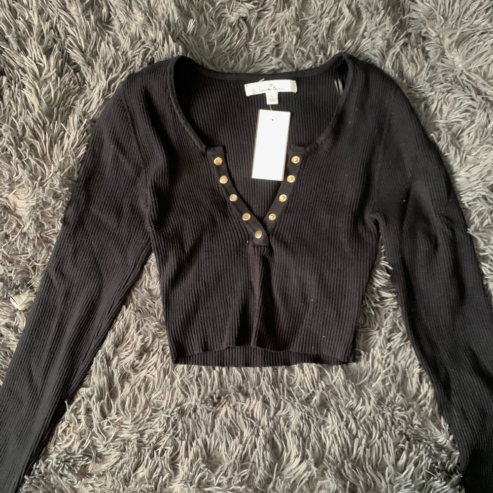 Long sleeve crop top